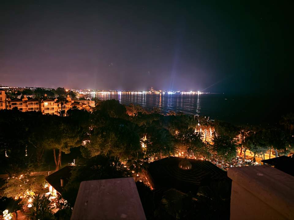 Zimmer Melas Resort Hotel