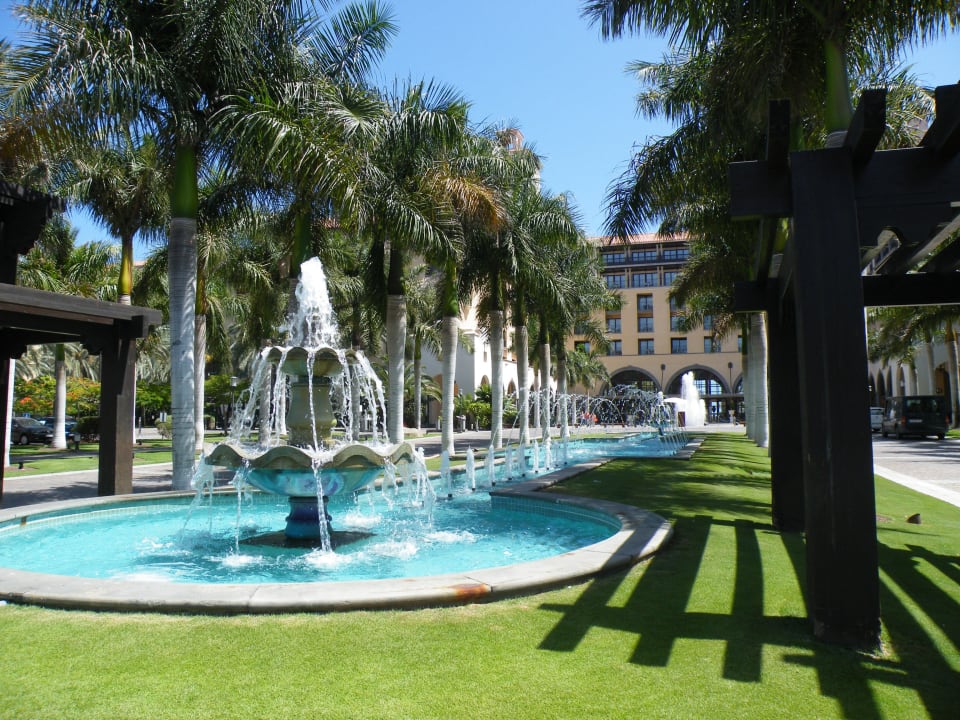 Hoteleinfahrt Lopesan Costa Meloneras, Resort & Spa