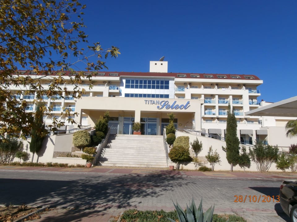 Hotel-Eingangsbereich Solivia Hotel