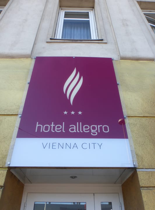 Außenansicht Hotel Allegro