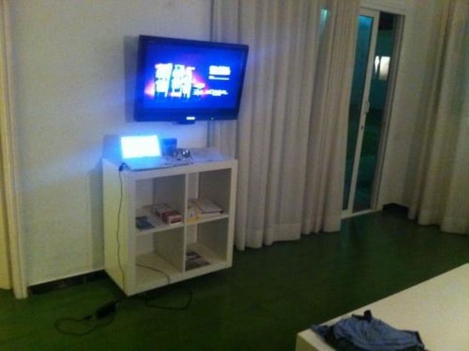 Zimmer Sunny Village