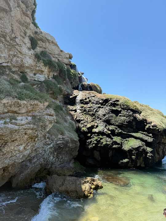 Strand Club Resort Atlantis