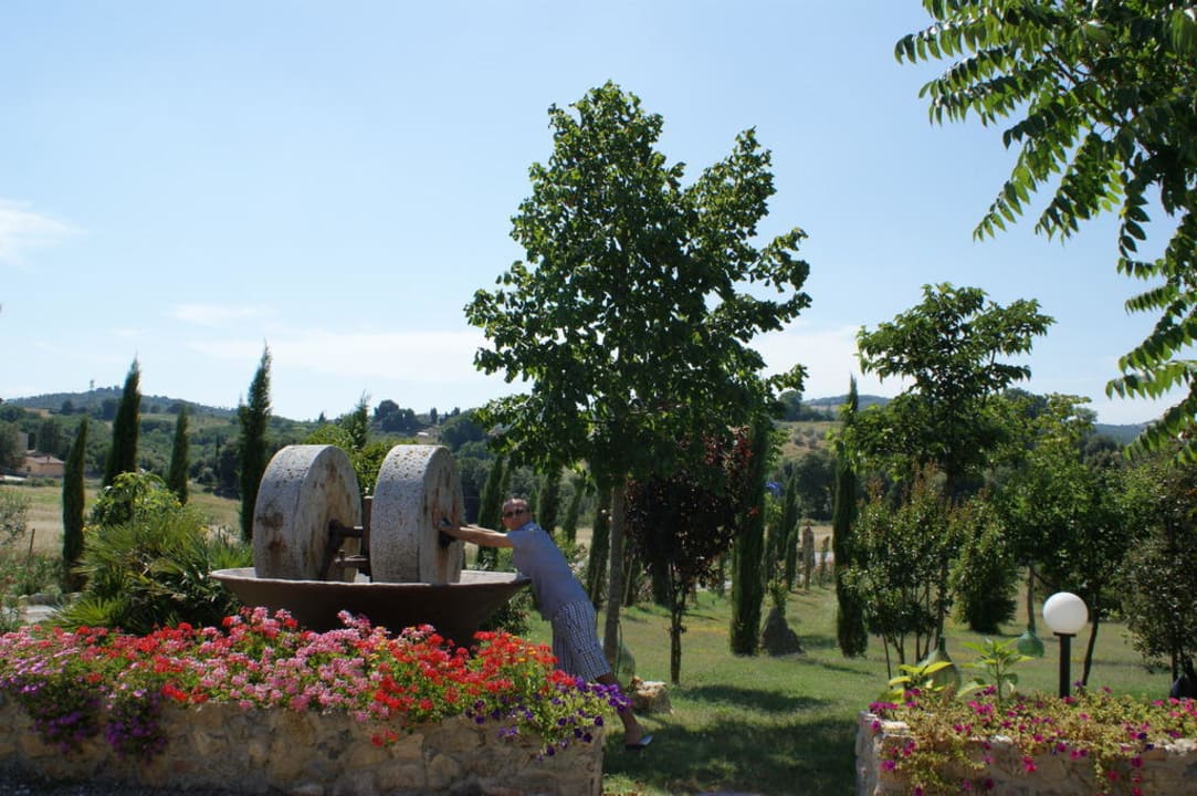 Aussicht von unserer Terrasse Hotel Antico Borgo Il Cardino