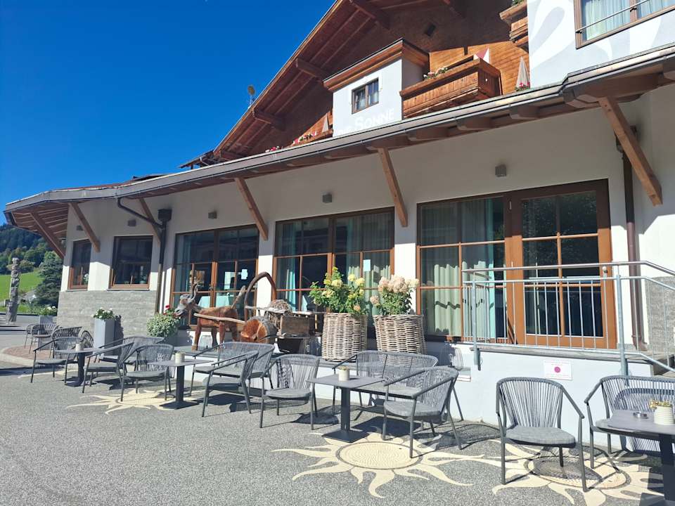 Außenansicht Hotel DIE SONNE
