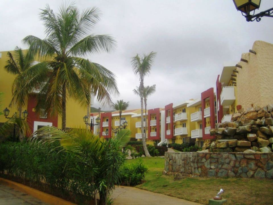 Anlagenteil mit Premiumzimmern Hotel Hesperia Playa el Aqua Beach