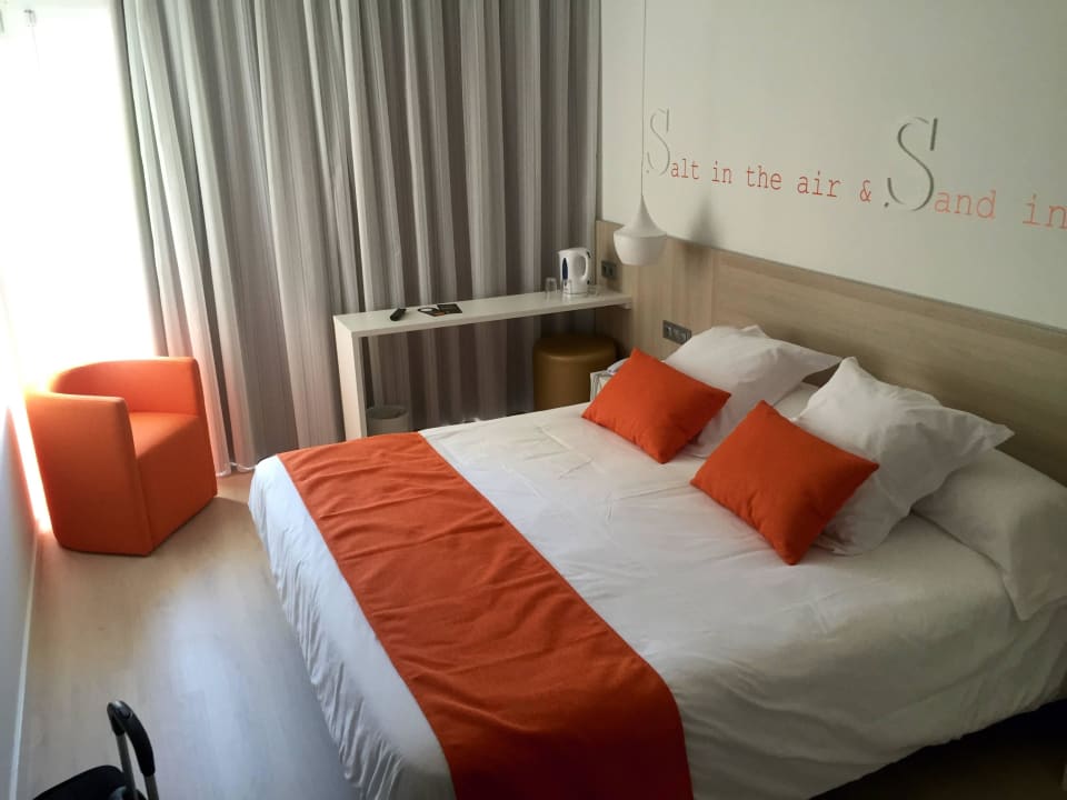 Großes Bett BQ Bulevar Paguera - Adults only