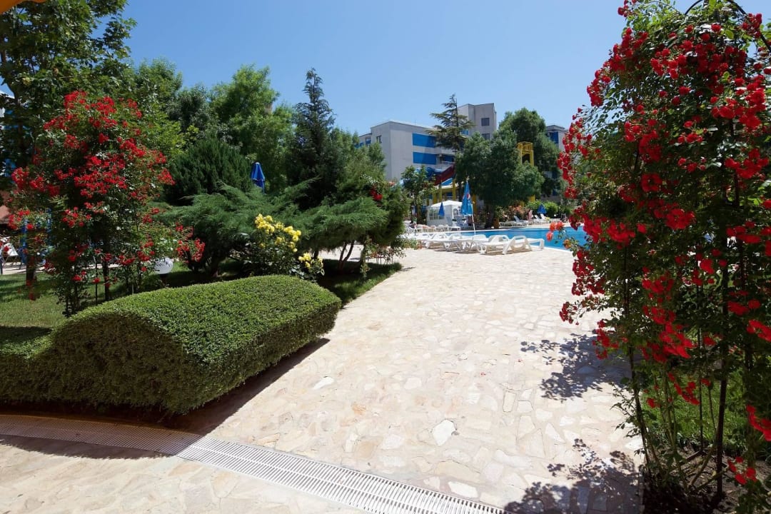 Poolgarten Hotel Yavor Palace