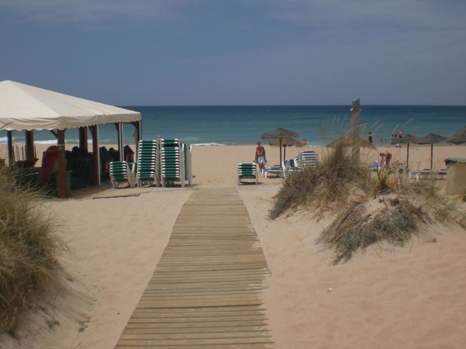 Weg zum Strand Ilunion Sancti Petri