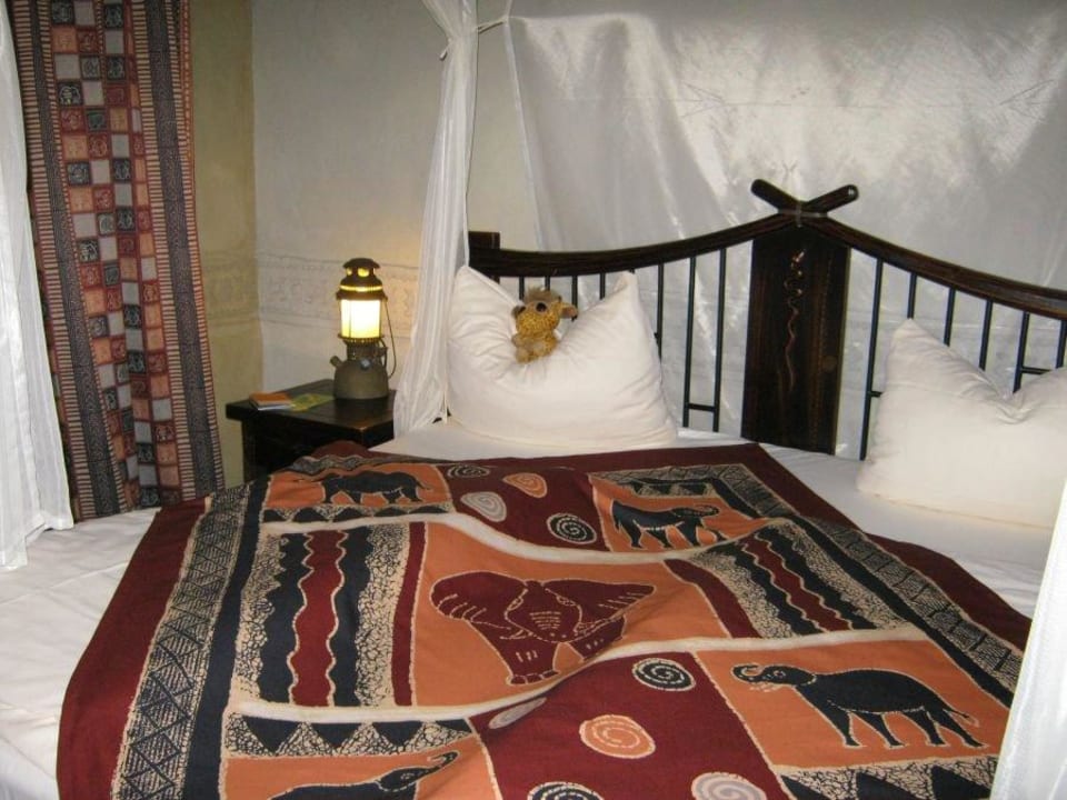 Großes Bett Hotel Matamba - Phantasialand Erlebnishotel