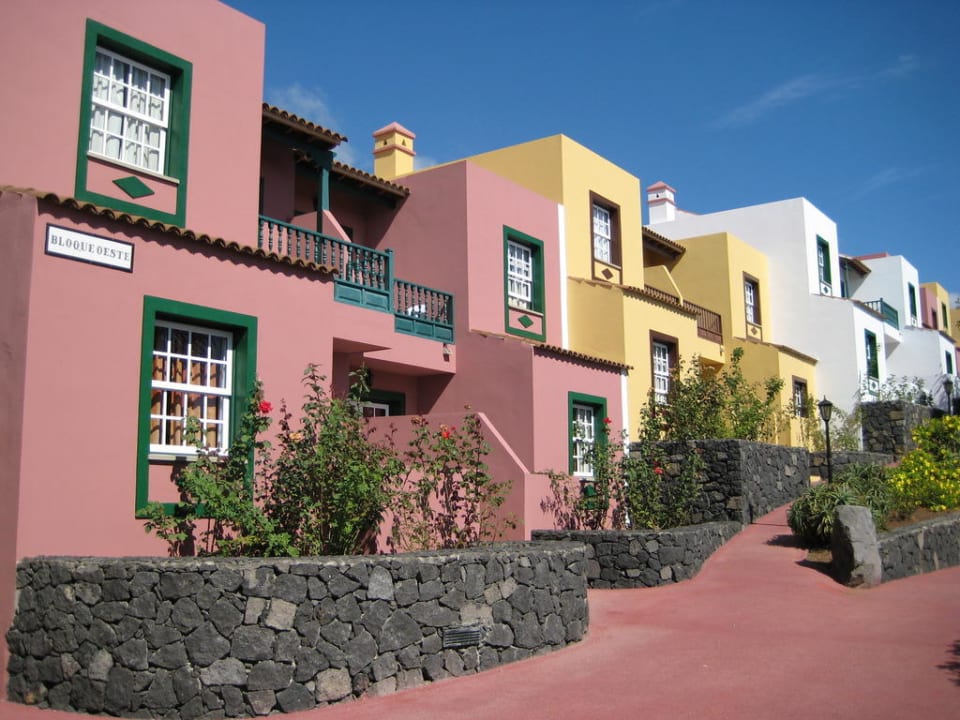 Der Ostblock Apartamentos Oasis San Antonio