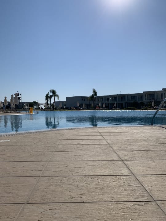 Pool Asterias Beach Resort