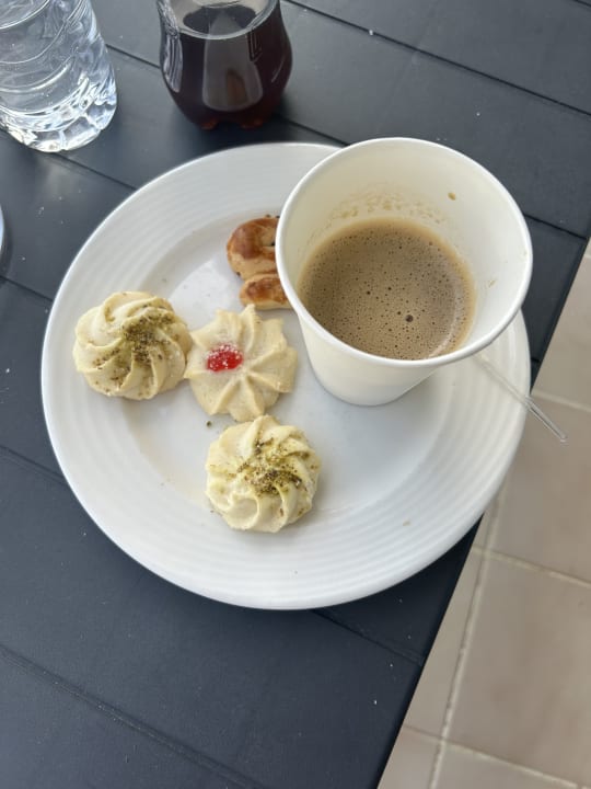 Gastro Aska Hotel Just in Beach
