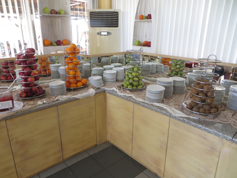 Die Mittagskantine Anissa Beach & Village