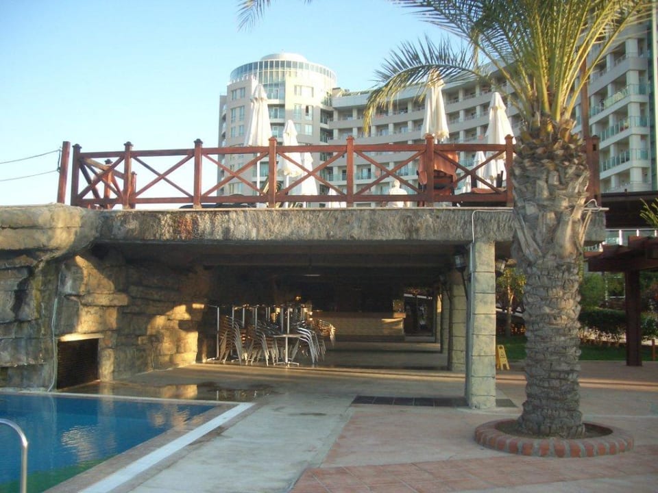 Pool mit Bar Sherwood Exclusive Lara