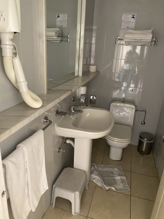 Zimmer Kipriotis Village Resort