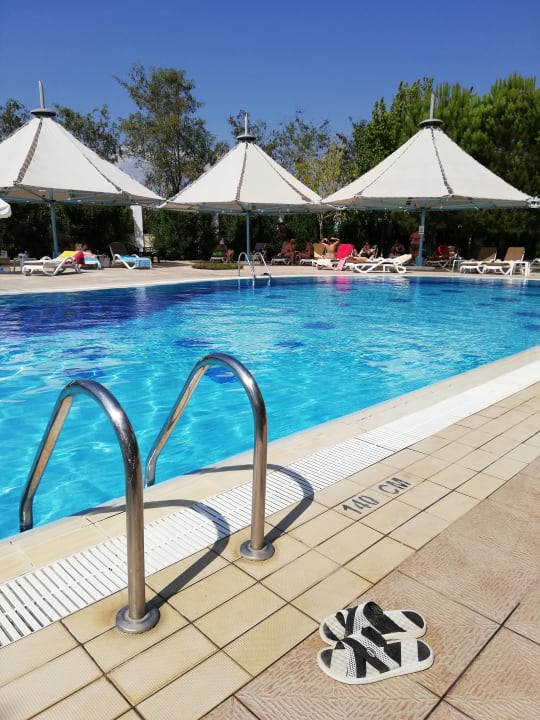 Pool Crystal Paraiso Aqua Collection