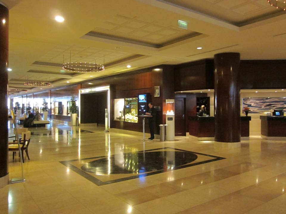 Lobby in Richtung Bar/ Casino Fairmont Monte Carlo
