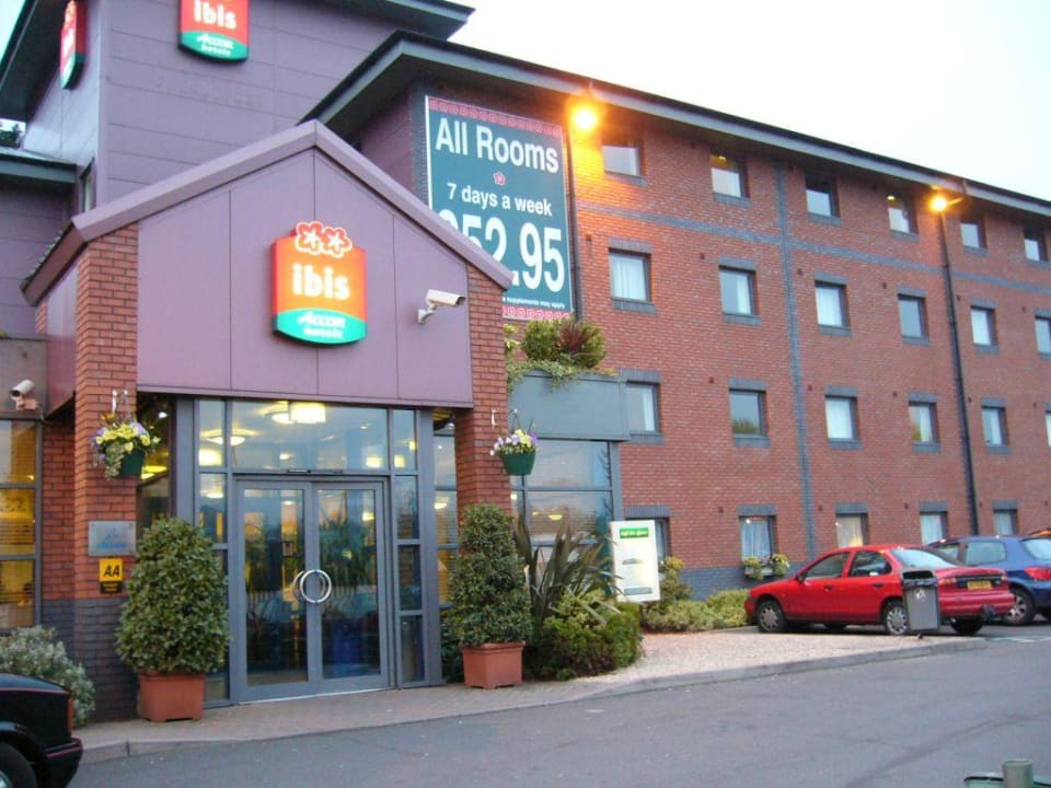 Eingangsbereich Hotel Ibis Birmingham Bordesley