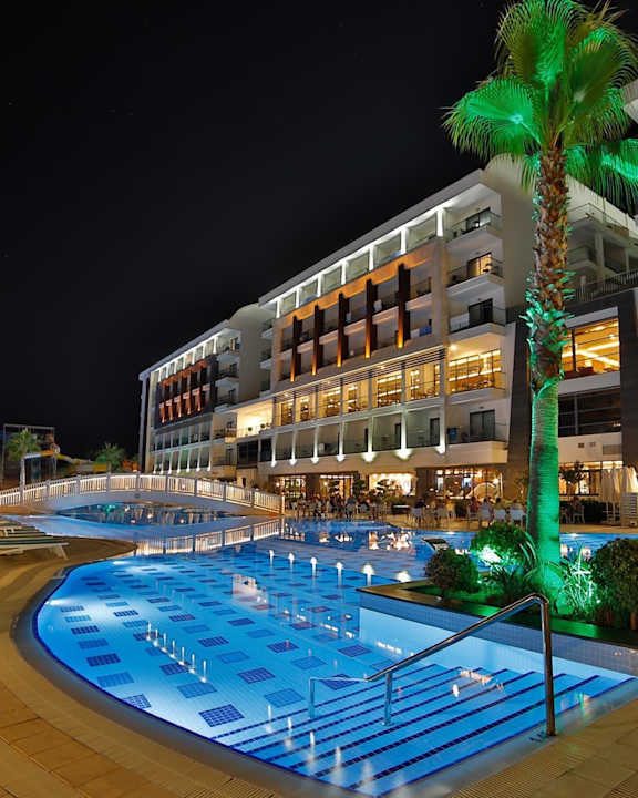 Pool Diamond De Luxe Hotel & Spa