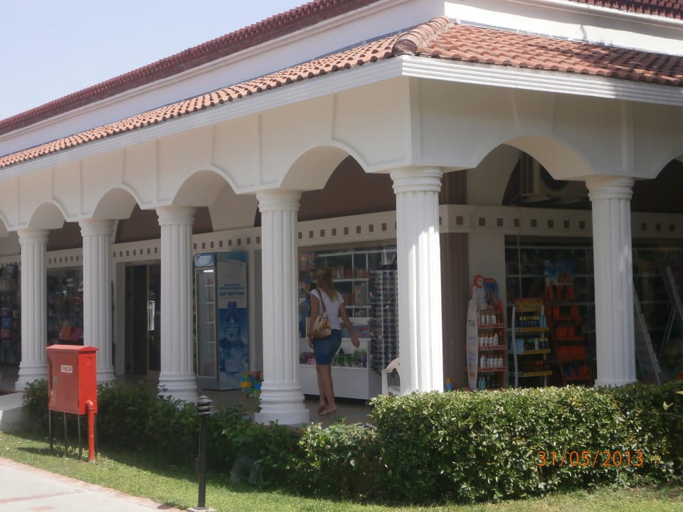 Einkaufshop in der Hotelanlage Asteria Family Resort Side