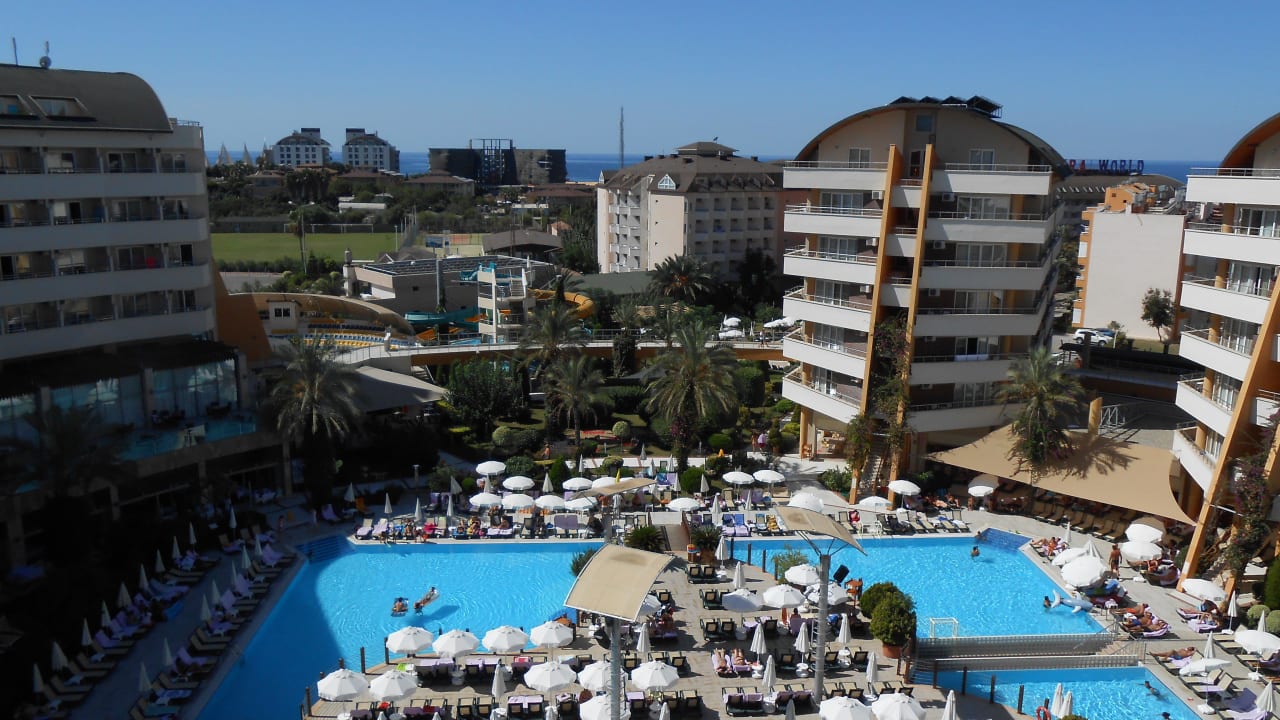 Pool mit Garten Alaiye Resort & Spa