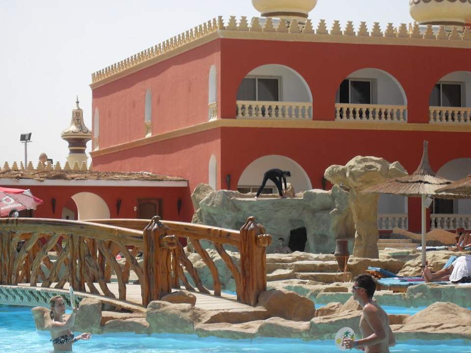 Animation Pickalbatros Alf Leila Wa Leila Resort - Neverland Hurghada