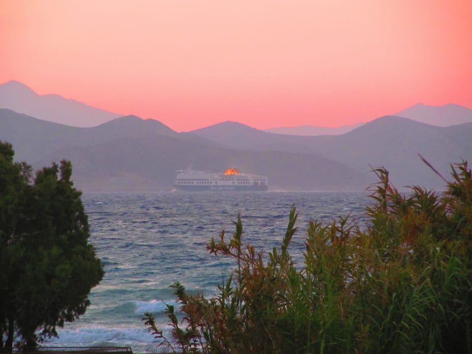 Sonnenuntergang Costa Angela Seaside Resort