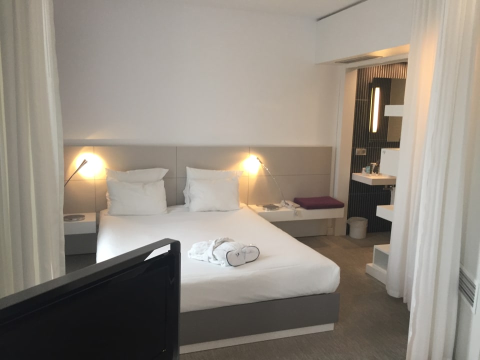 Zimmer Suite Novotel Malaga Centro