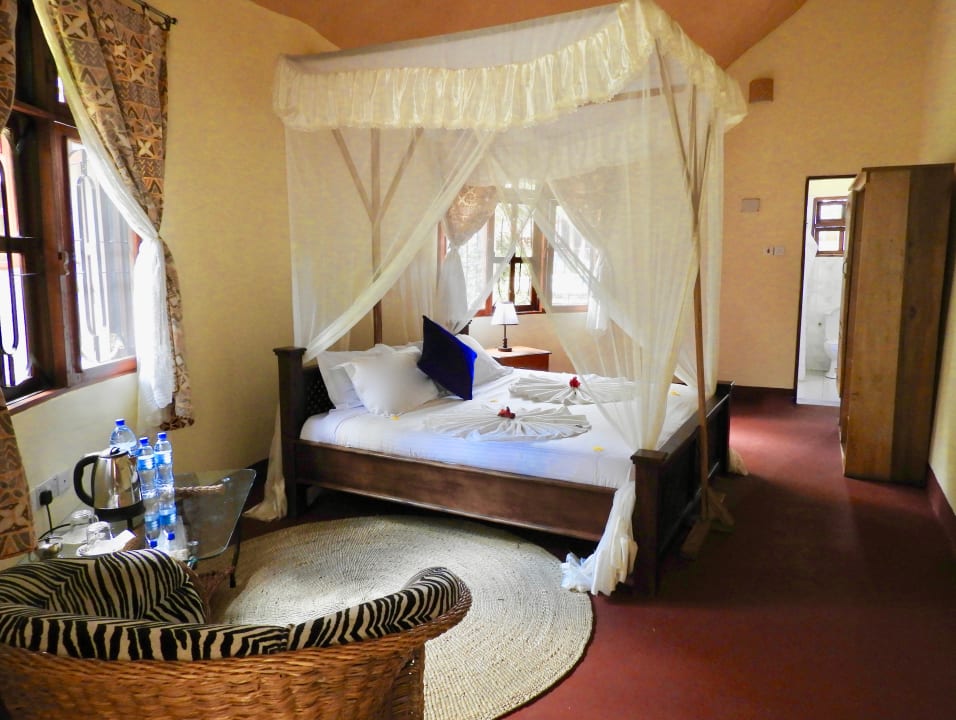 Zimmer The Vijiji Center Lodge & Safari