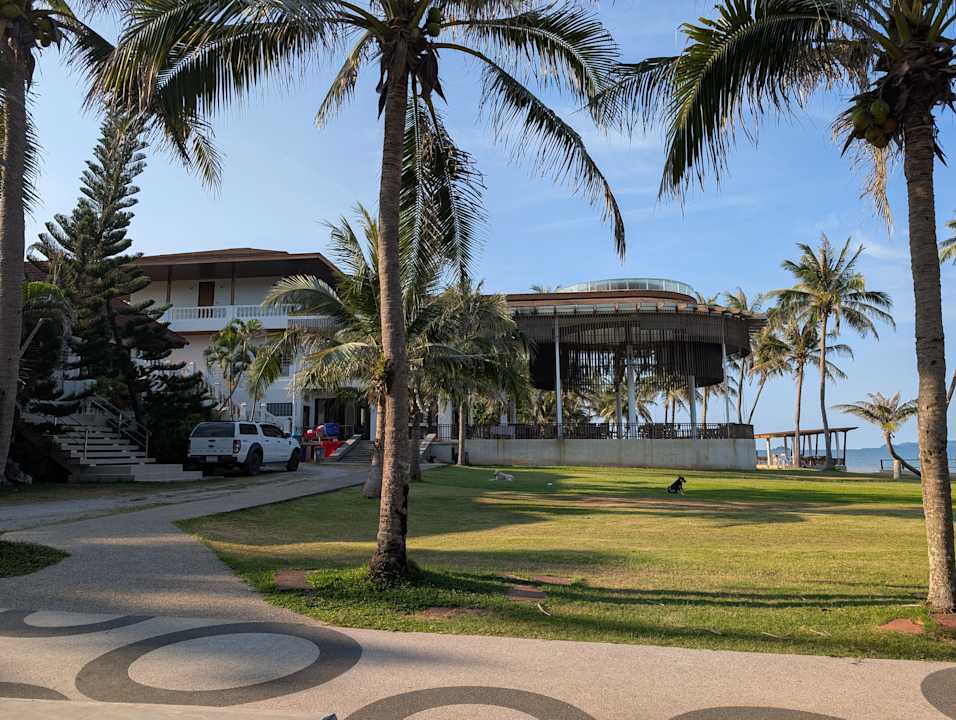 Gartenanlage Resort Bansaithong Beach