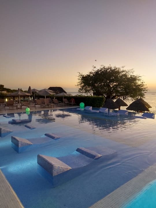 Pool Hotel Riu Palace Zanzibar