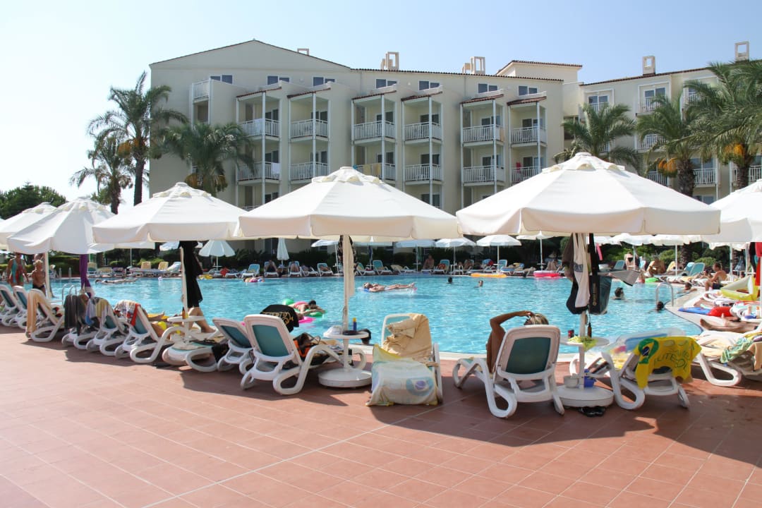 Poolanlage PALOMA Perissia