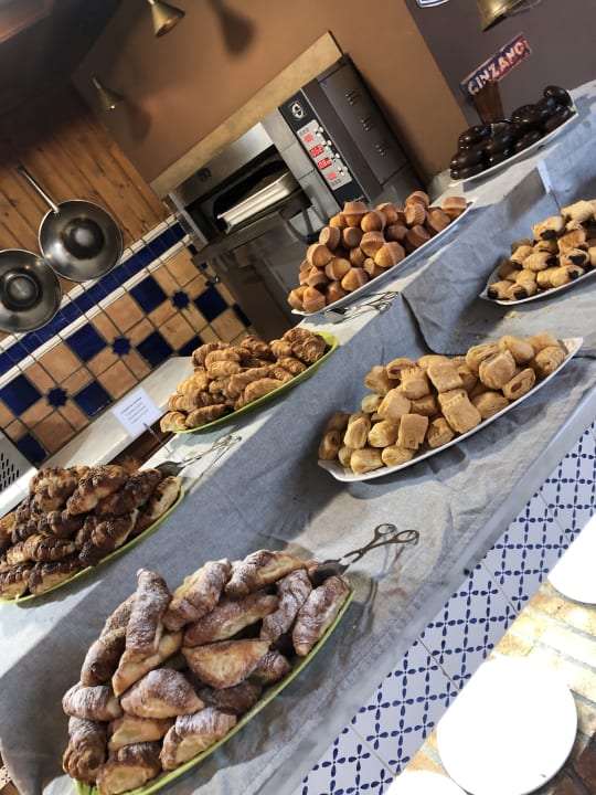 Gastro alltoura Club Hotel Akeah Broncemar