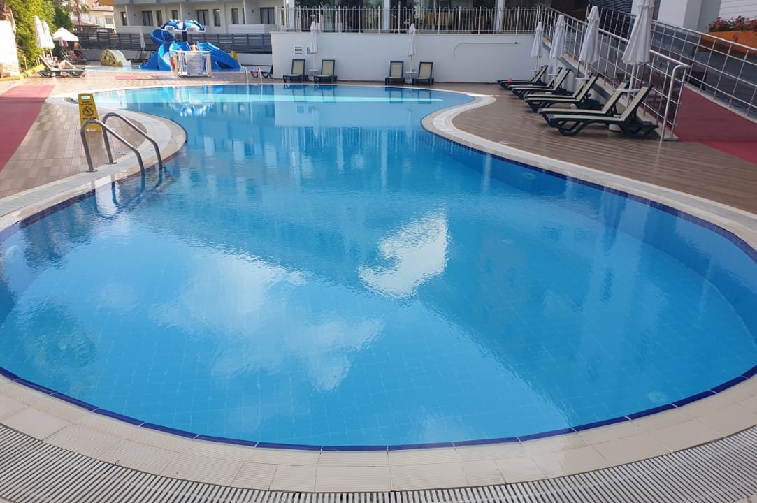 Pool Hane Family Resort