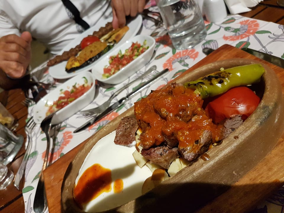 Restaurant Melas Resort Hotel