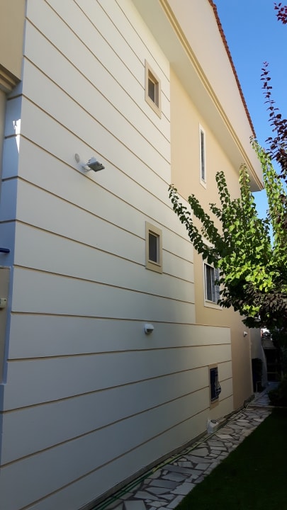 Gartenanlage Holiday Family House 2 minutes from the beach