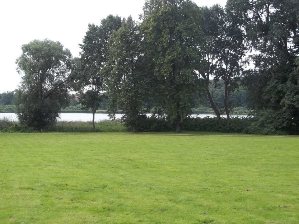 Garten Hotel Schloß Wedendorf