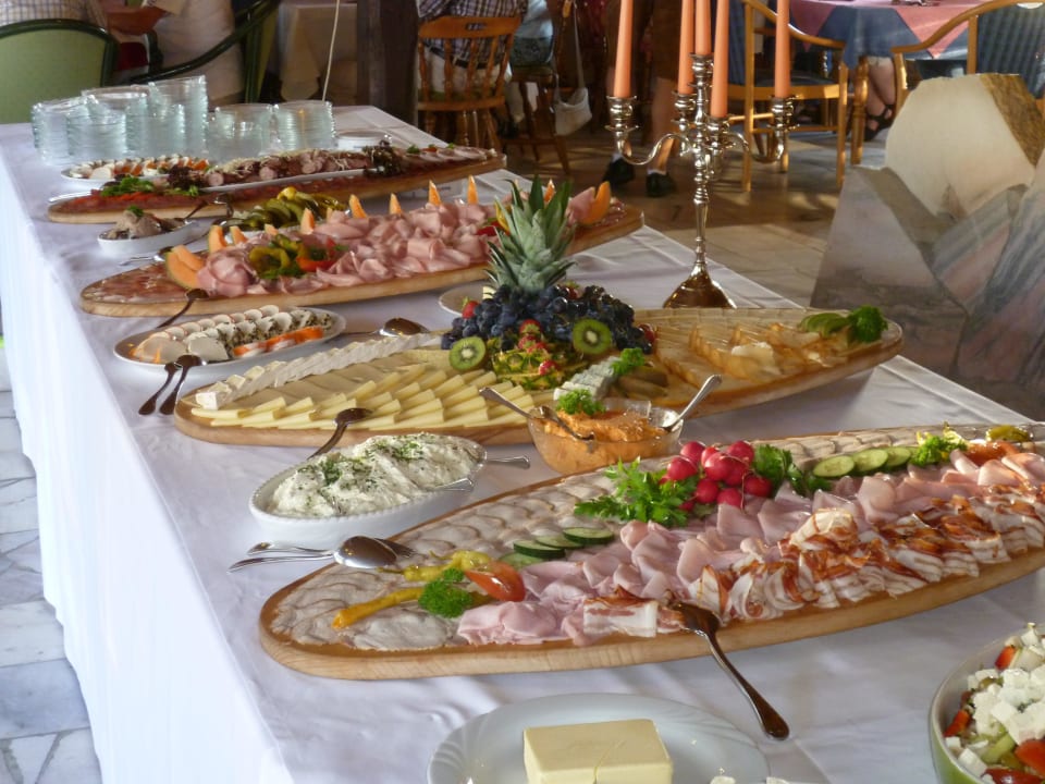 Brotzeitbuffet in der Almstube Hotel-Pension Melcher