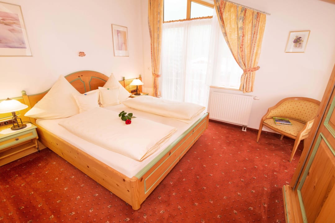Schlafzimmer Wohnung Widderstein Gästehaus Büchele