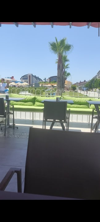 Lobby Hotella Resort & Spa