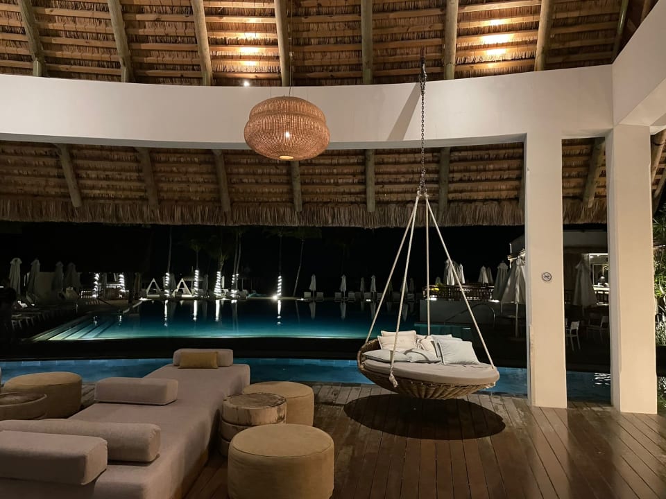 Pool Preskil Island Resort