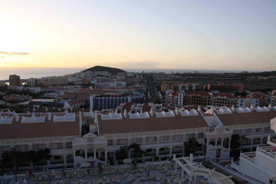 Los Christianos Ona Hollywood Mirage