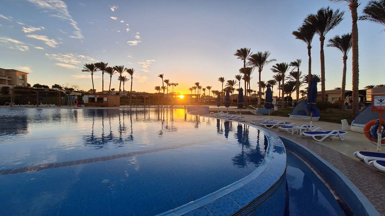 Pool Cleopatra Luxury Resort Makadi Bay