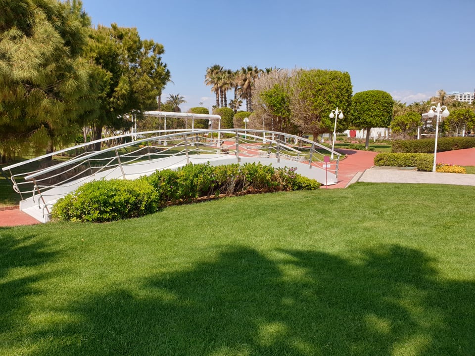 Gartenanlage Hotel Miracle Resort