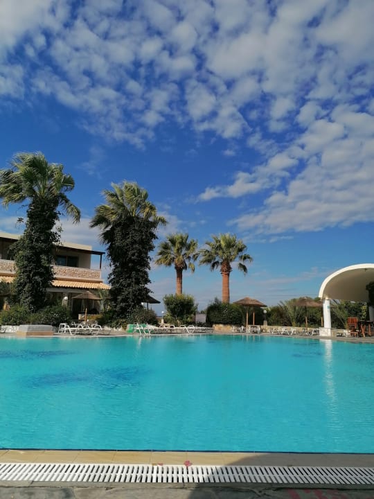 Pool Hotel Kouros Palace