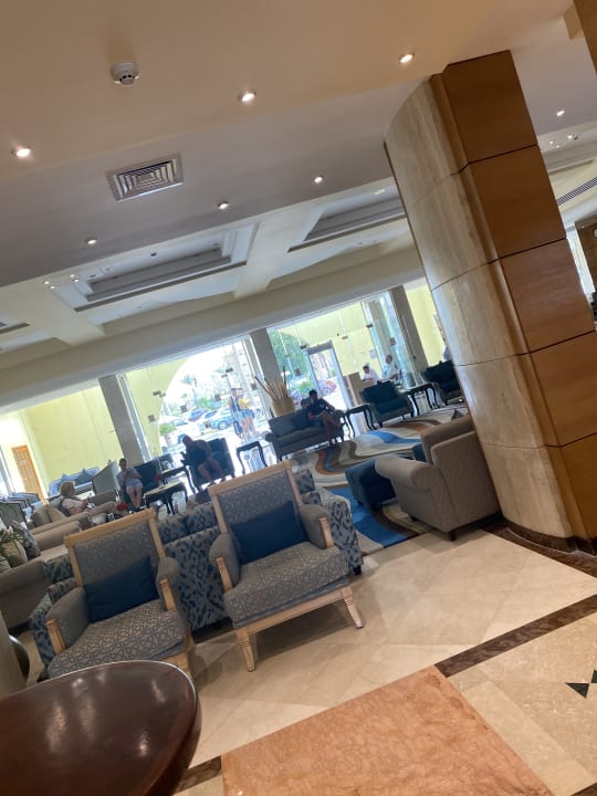 Lobby Palm Beach Resort