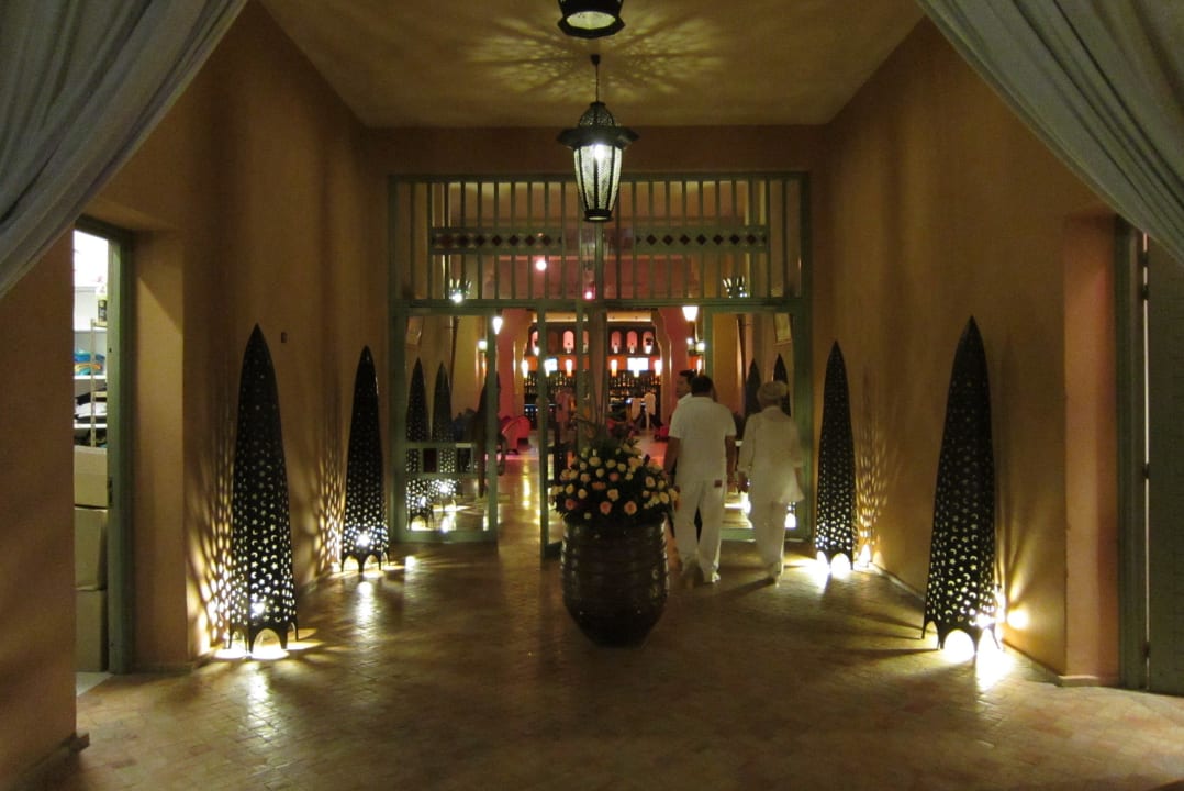 Zugang zu Barbereich Club Med Marrakech la Palmeraie