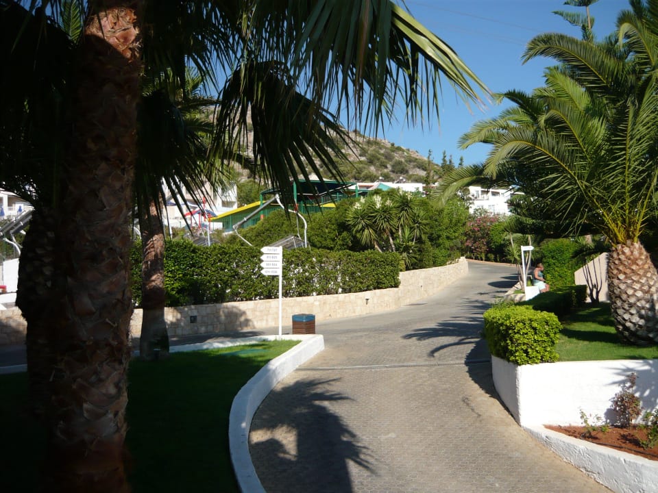 Von unserm Balkon aus Grand Hotel Holiday Resort