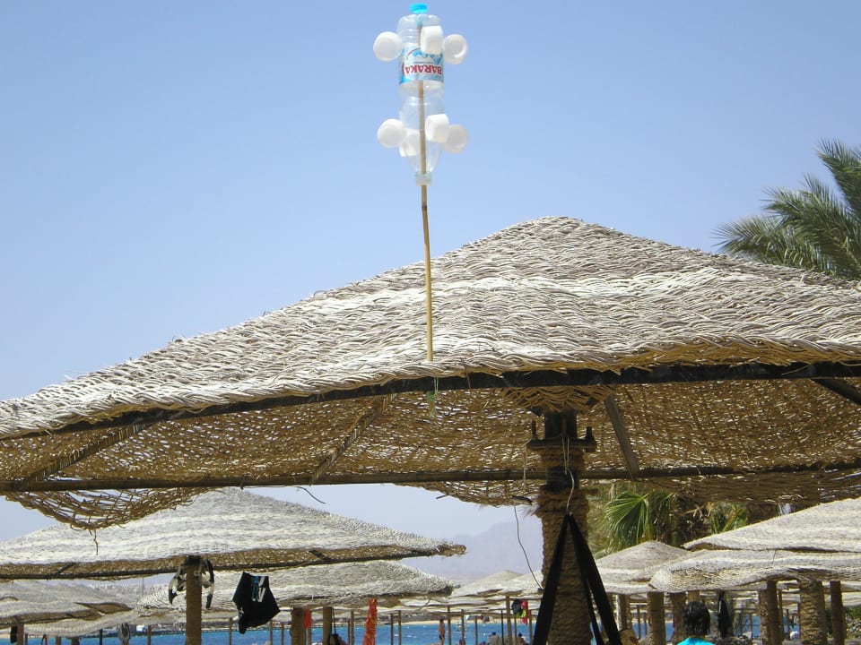 Strandpilz mit Windanlage Eigenbau Fort Arabesque Resort, Spa & Villas