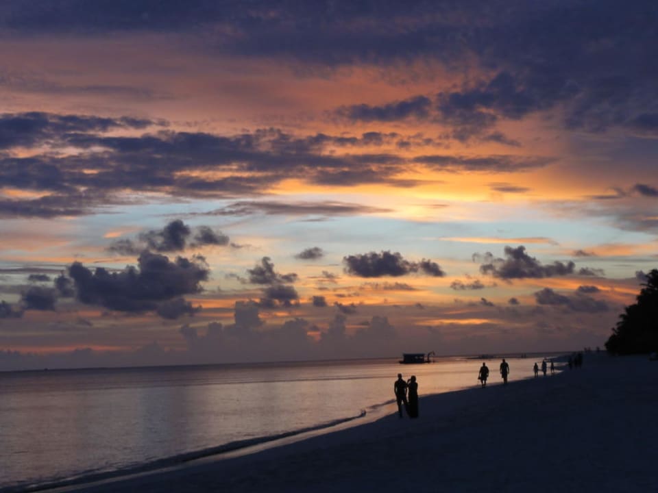 Sonnenuntergang Jacuzzi Beach Villa Kuredu Island Resort & Spa